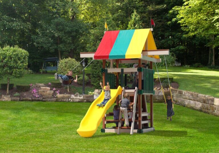 compact-104_FamilySpaceSaver-Background-scaled